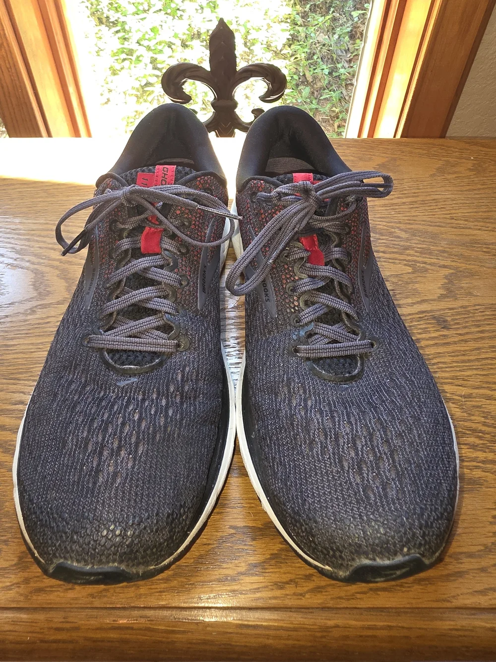 Brooks  Mens Ghost 11  Navy And Red Running Shoes Sz 10